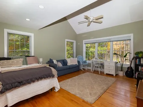 13 Evergreen Drive North Hampton NH 03862