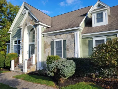 13 Evergreen Drive North Hampton NH 03862