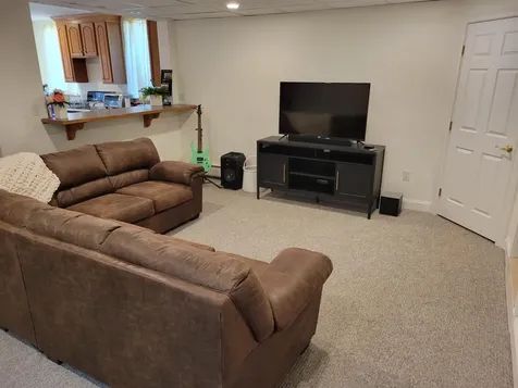 13 Evergreen Drive North Hampton NH 03862