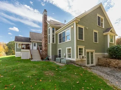 13 Evergreen Drive North Hampton NH 03862