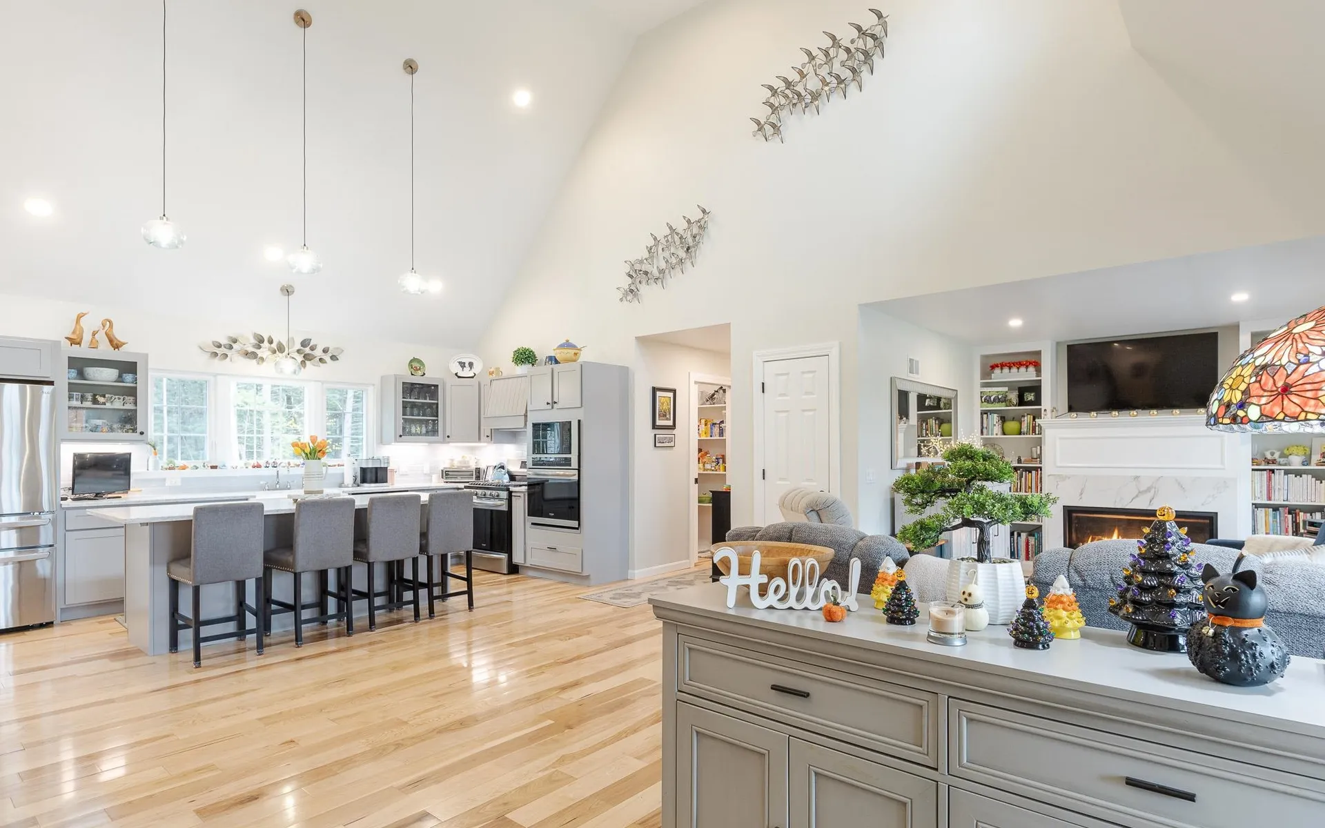 27 Hooper Road Walpole NH 03608