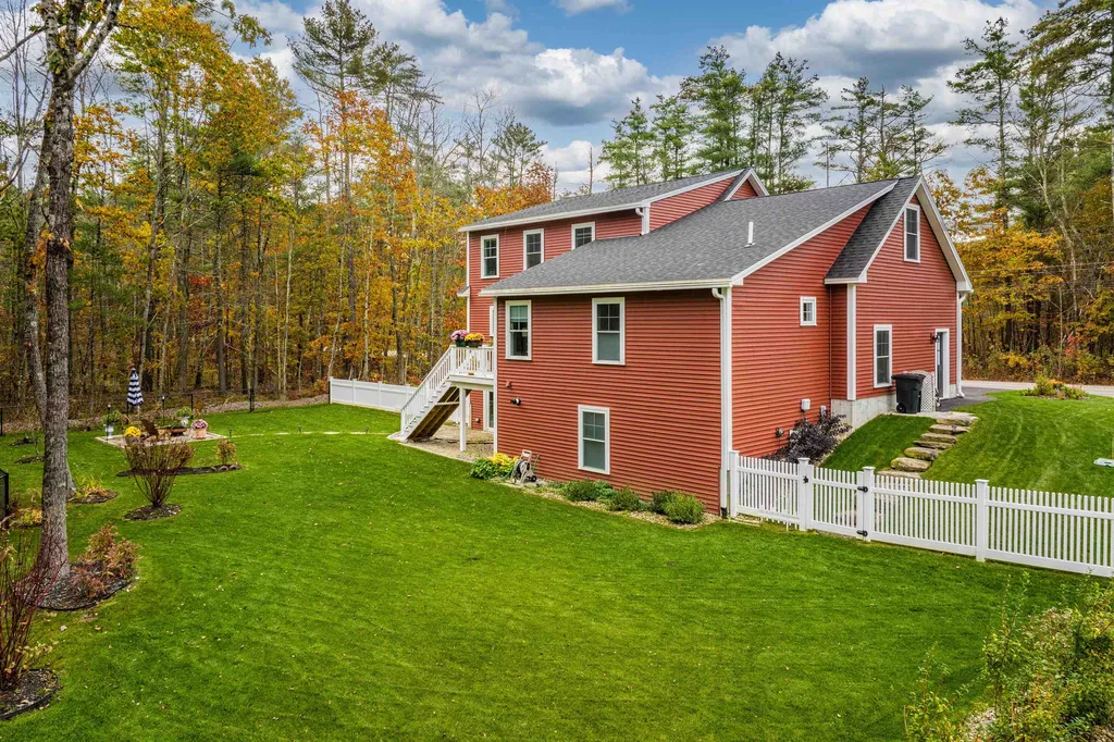 185 Blackwater Road Somersworth NH 03878