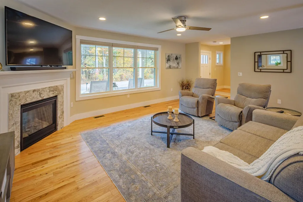 185 Blackwater Road Somersworth NH 03878
