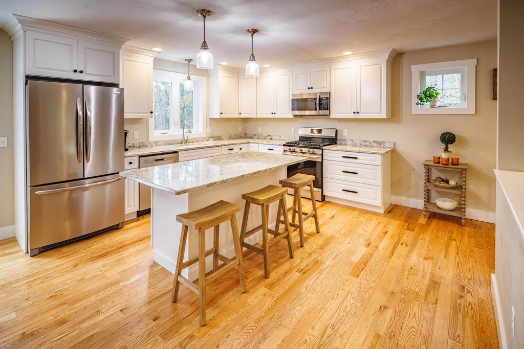185 Blackwater Road Somersworth NH 03878