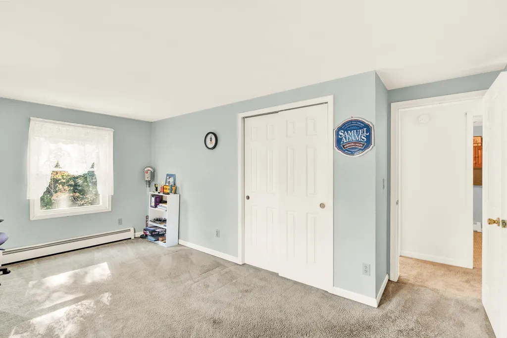 230 South Road Fremont NH 03044