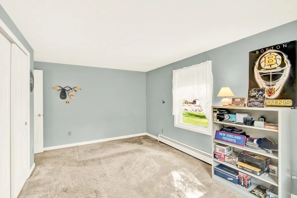 230 South Road Fremont NH 03044