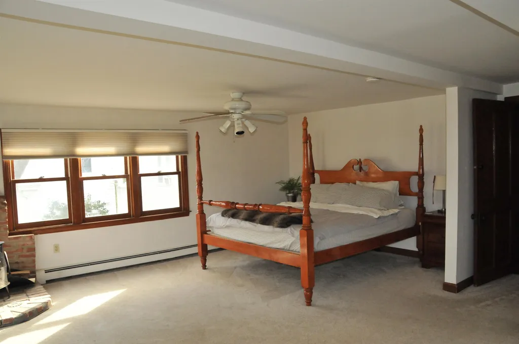 208 Chestnut Hill Road New Boston NH 03070