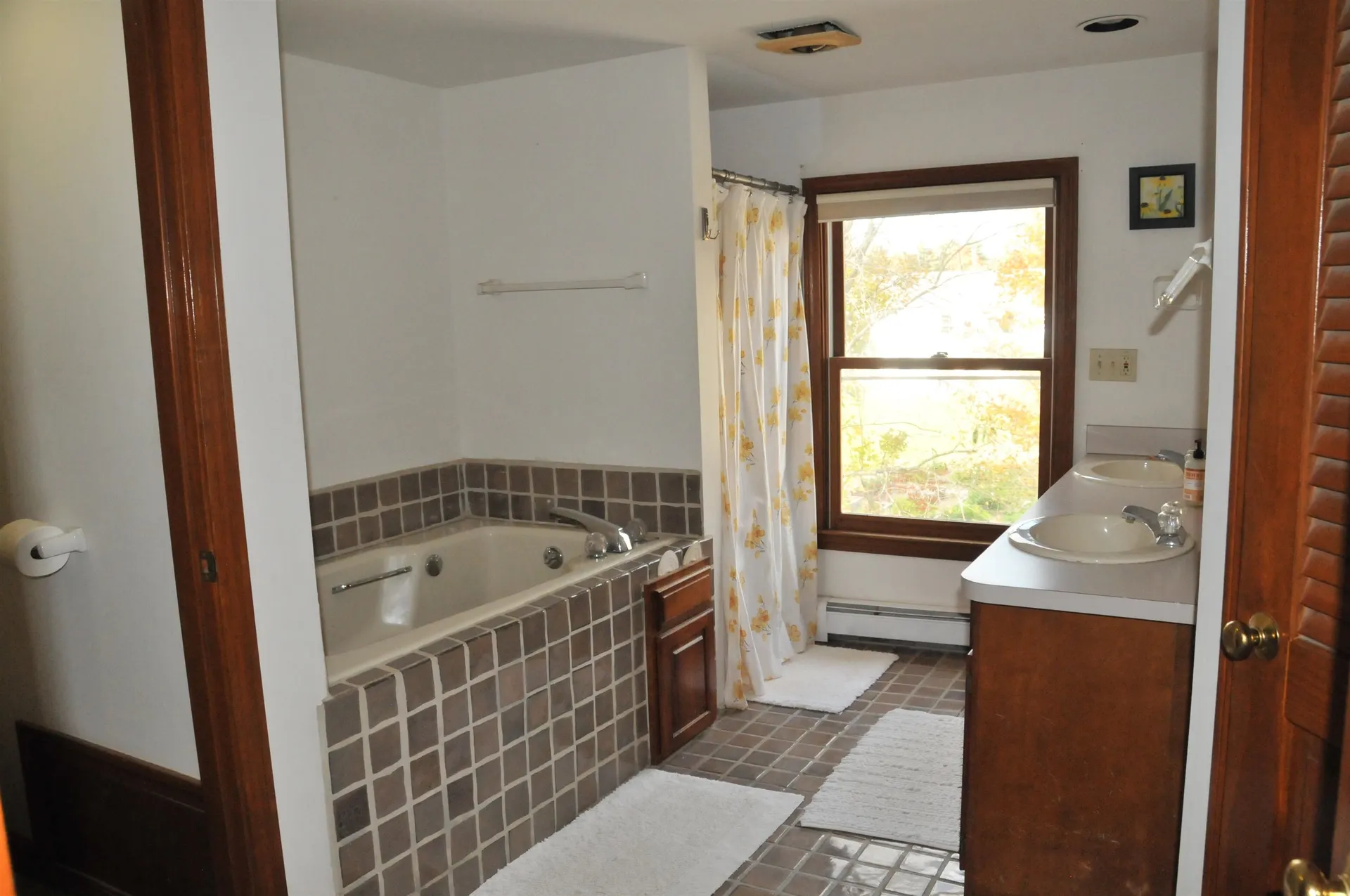 208 Chestnut Hill Road New Boston NH 03070