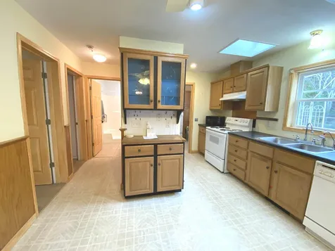 603 Hall Road Bristol NH 03222