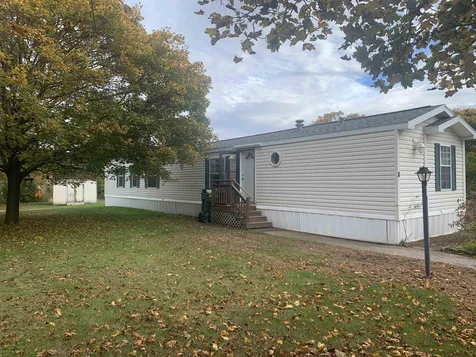 8 Morning Glory Lane Rochester NH 03868