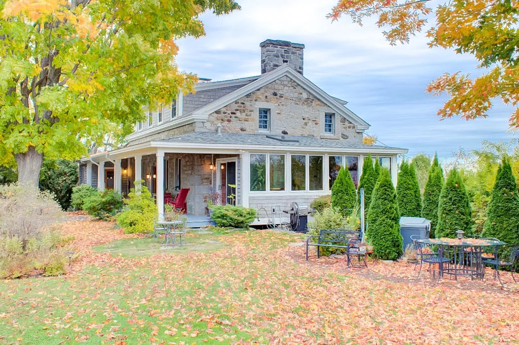 721 Shrine Road Isle La Motte VT 05463