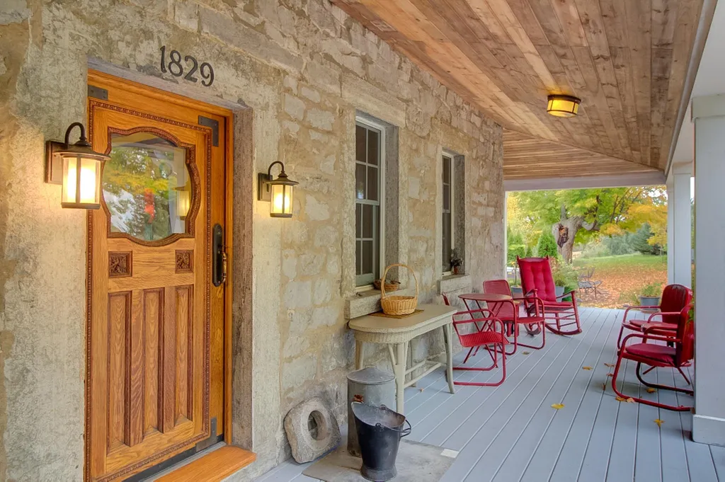 721 Shrine Road Isle La Motte VT 05463
