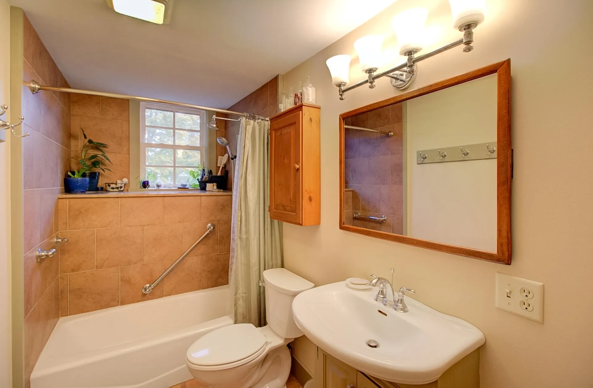 721 Shrine Road Isle La Motte VT 05463