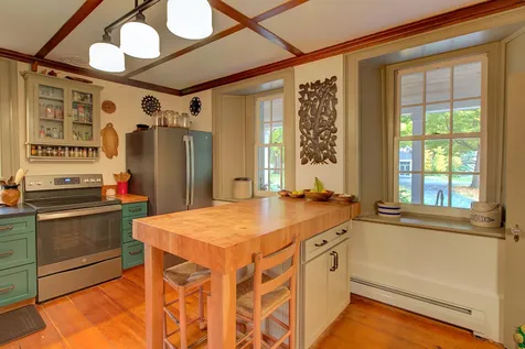 721 Shrine Road Isle La Motte VT 05463