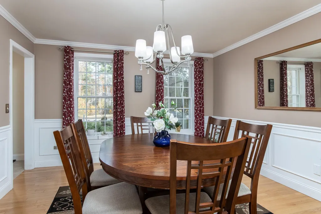24 Pekoe Drive Concord NH 03301