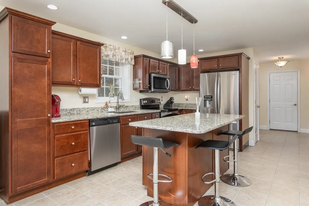 24 Pekoe Drive Concord NH 03301
