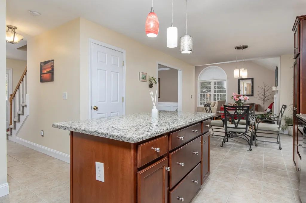 24 Pekoe Drive Concord NH 03301