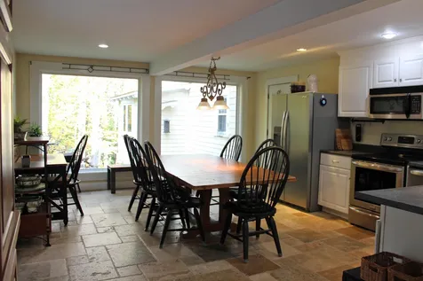 21 High Street Meredith NH 03253