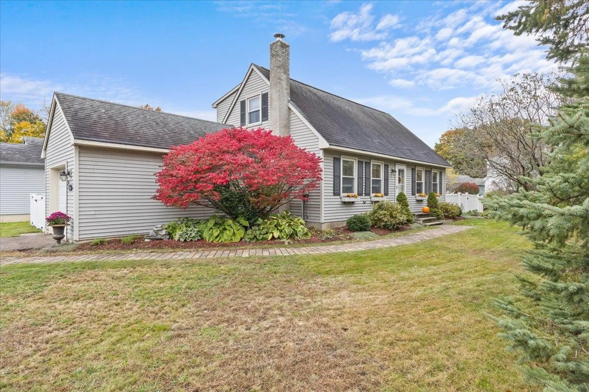 16 Evergreen Circle Colchester VT 05446