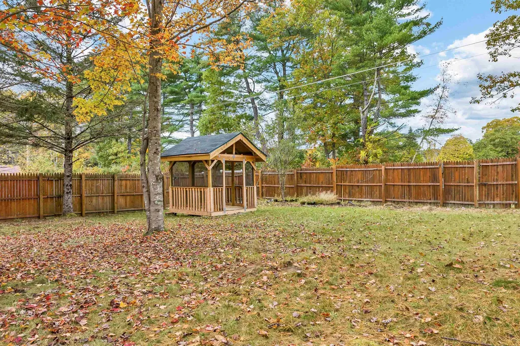 28 Circle Drive Meredith NH 03253