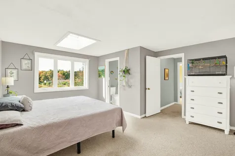 339 Wadleigh Falls Road Newmarket NH 03857