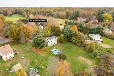 339 Wadleigh Falls Road Newmarket NH 03857