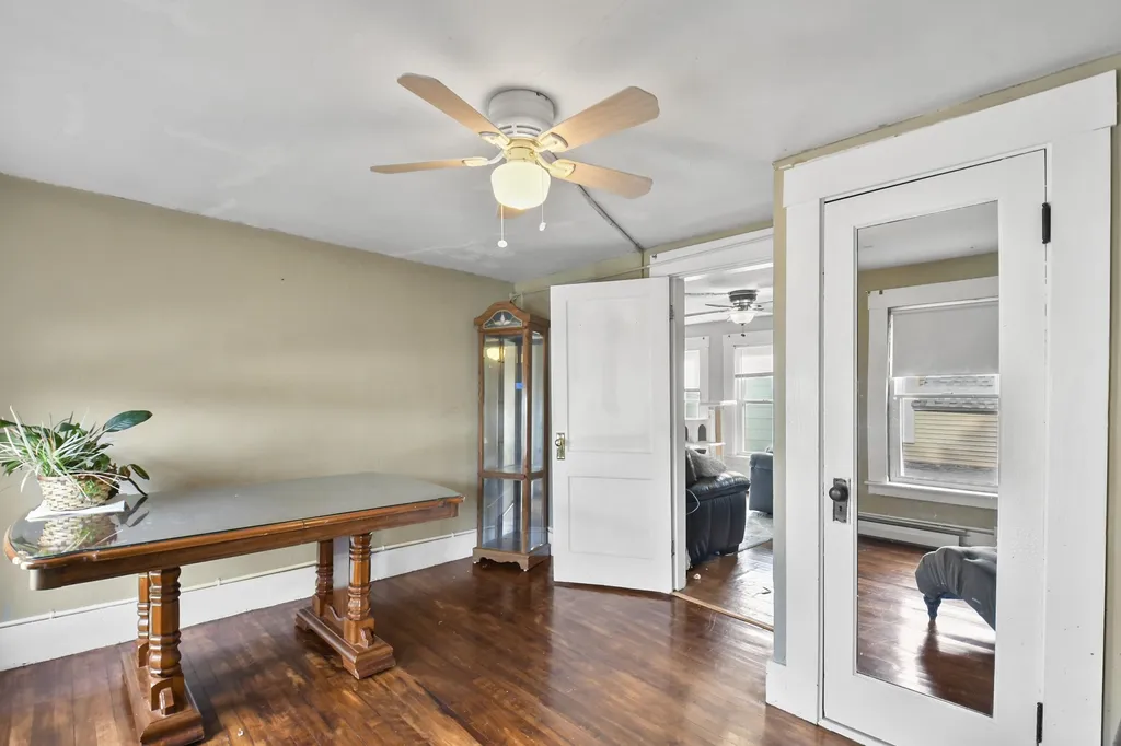 18 Broadway Pembroke NH 03275