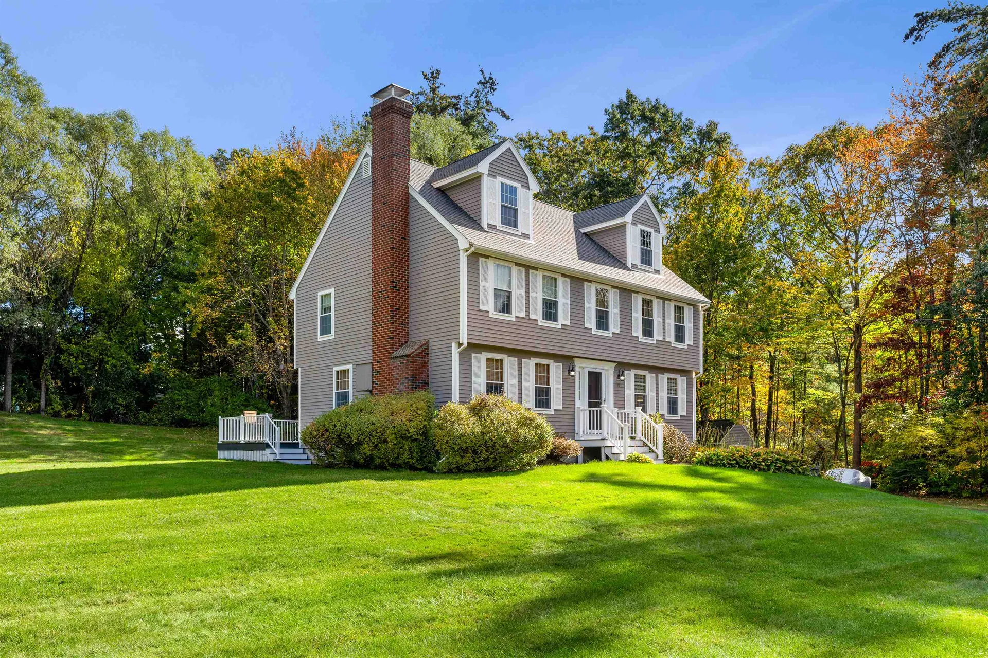 23 Sequoia Lane Plaistow NH 03865