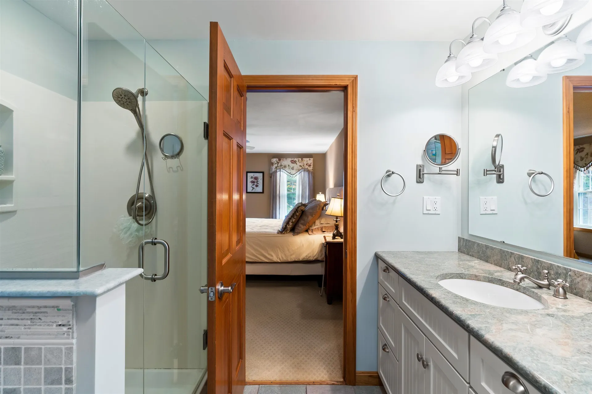 23 Sequoia Lane Plaistow NH 03865