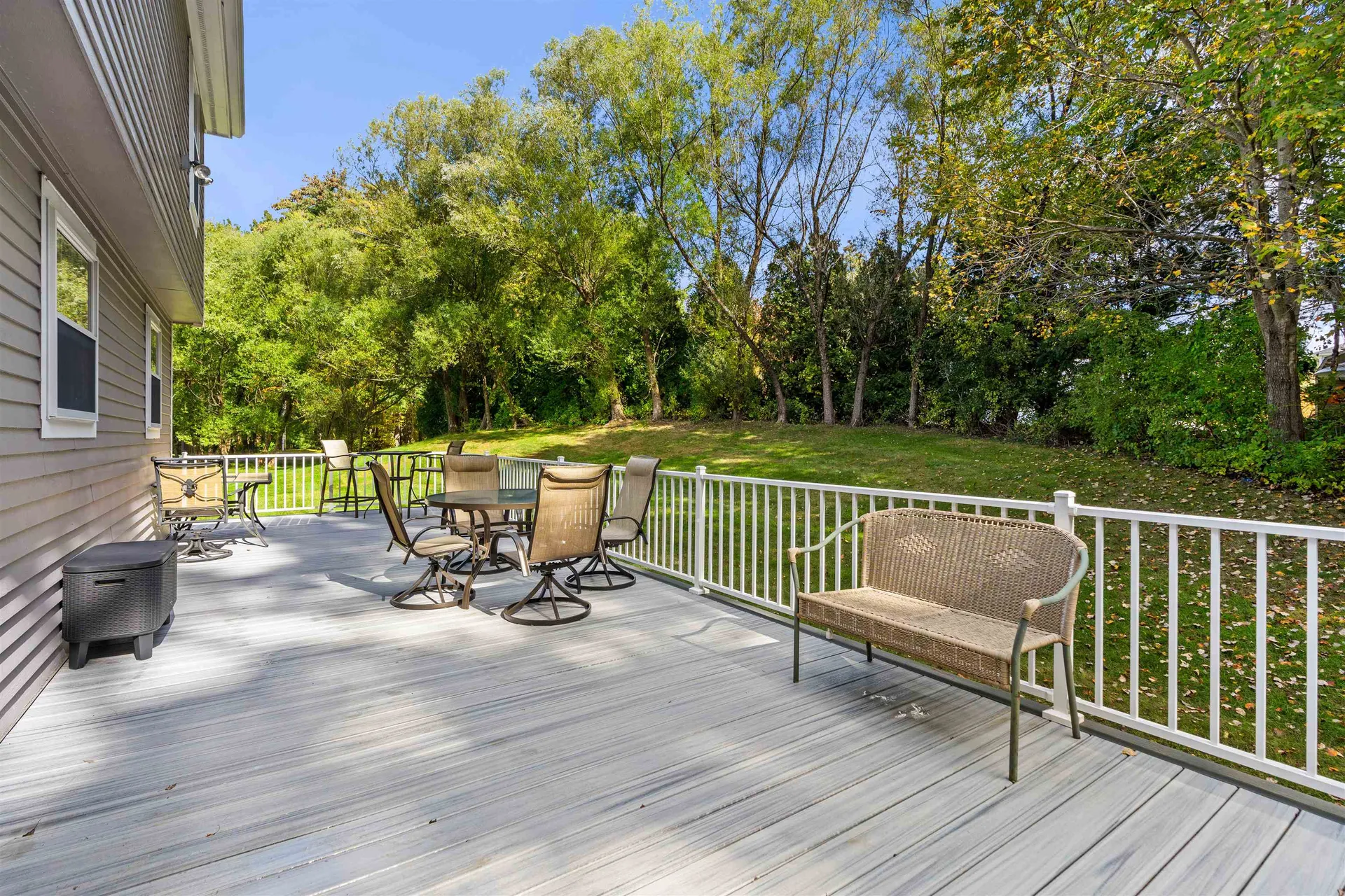 23 Sequoia Lane Plaistow NH 03865