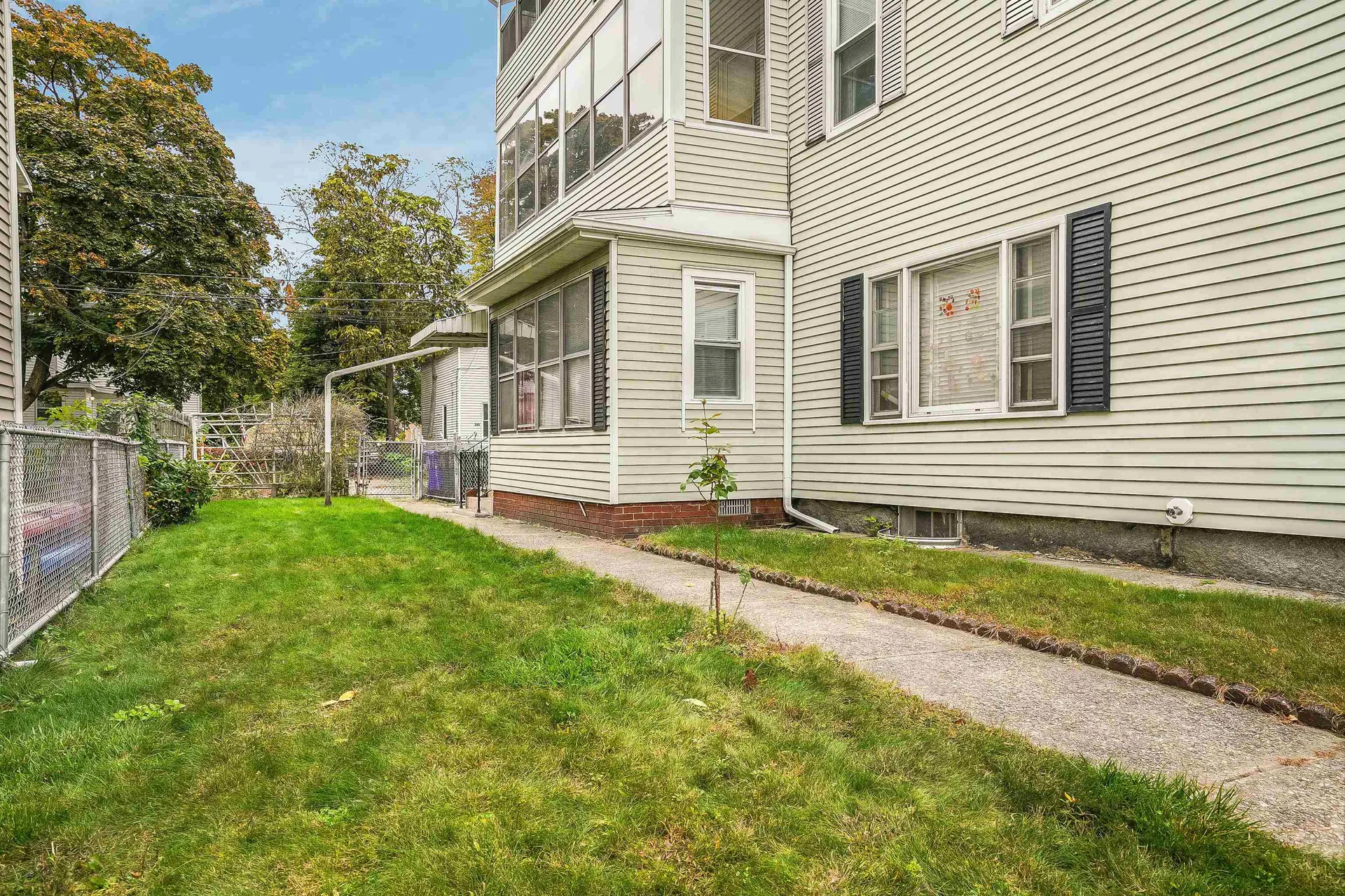 410 Auburn Street Manchester NH 03103