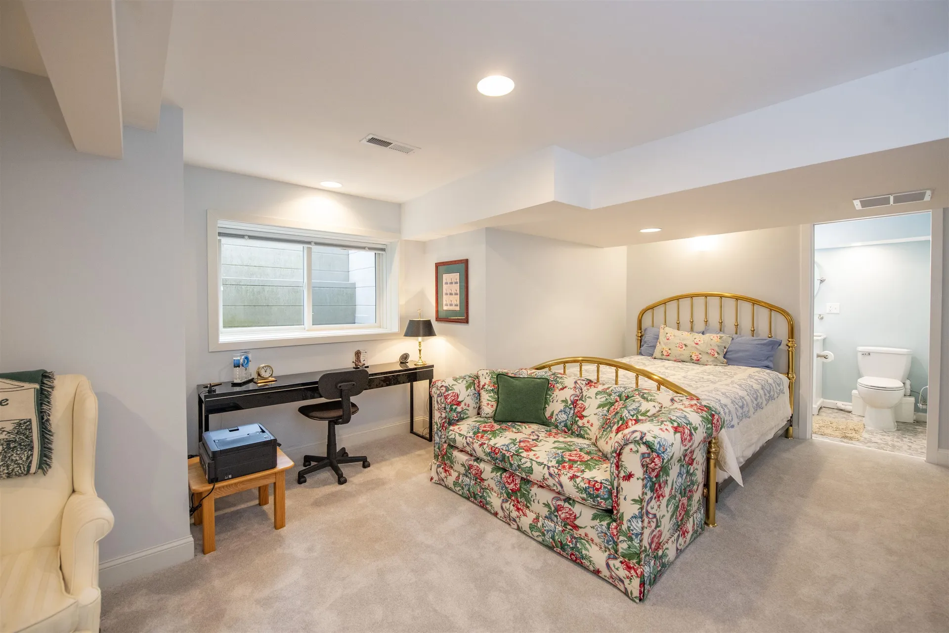125 Catamount Road Hartford VT 05059
