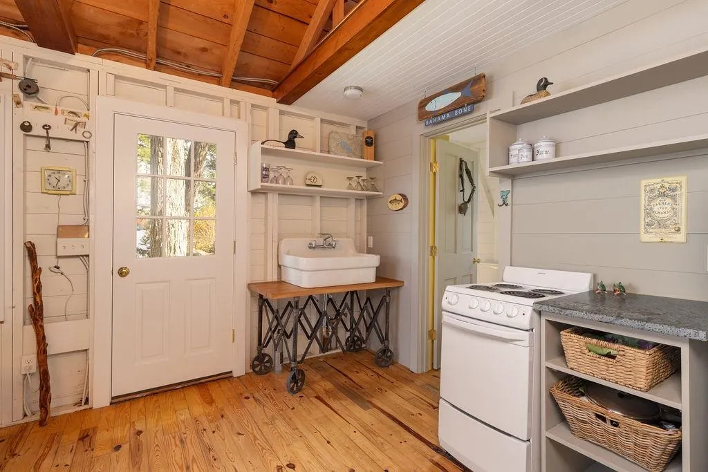 265 Elkins Road New London NH 03233