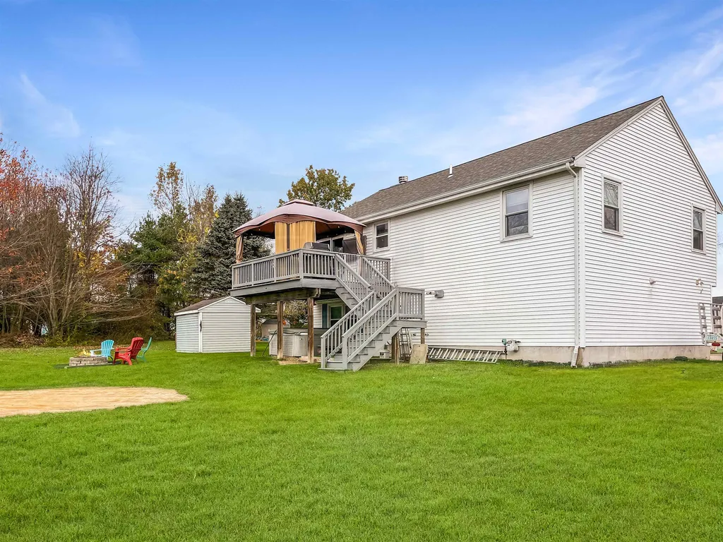 7 Jackson Brook Terrace Dover NH 03820