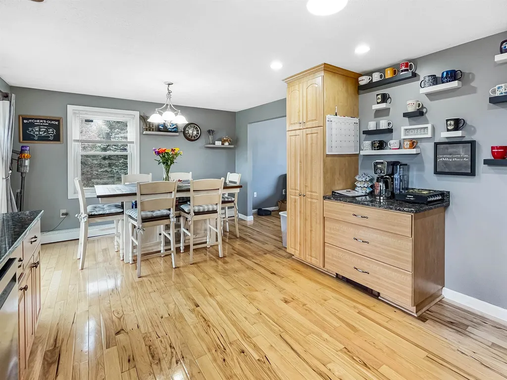 7 Jackson Brook Terrace Dover NH 03820