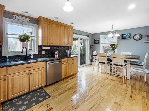 7 Jackson Brook Terrace Dover NH 03820