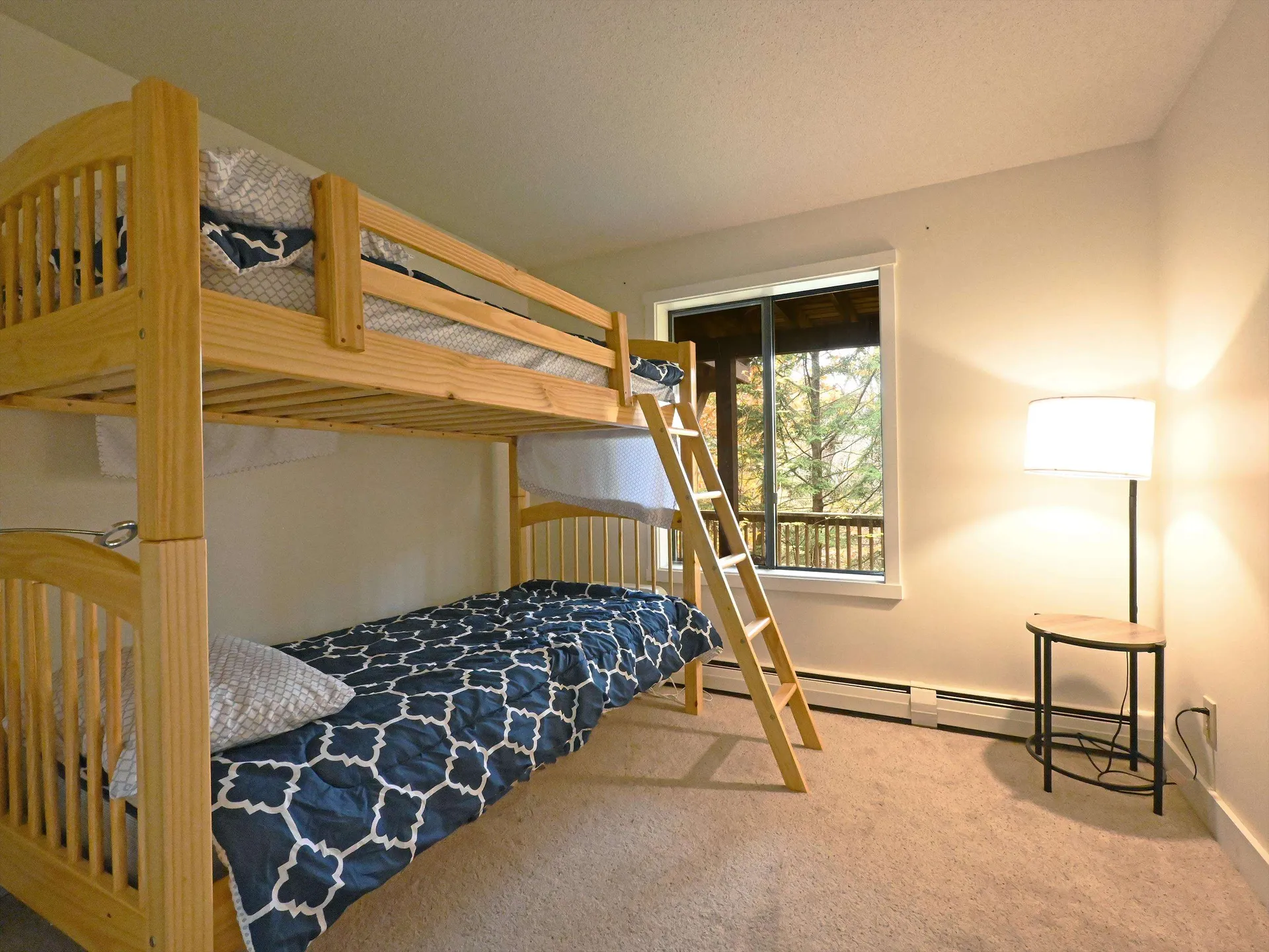 383 Old Quechee Road Hartford VT 05059