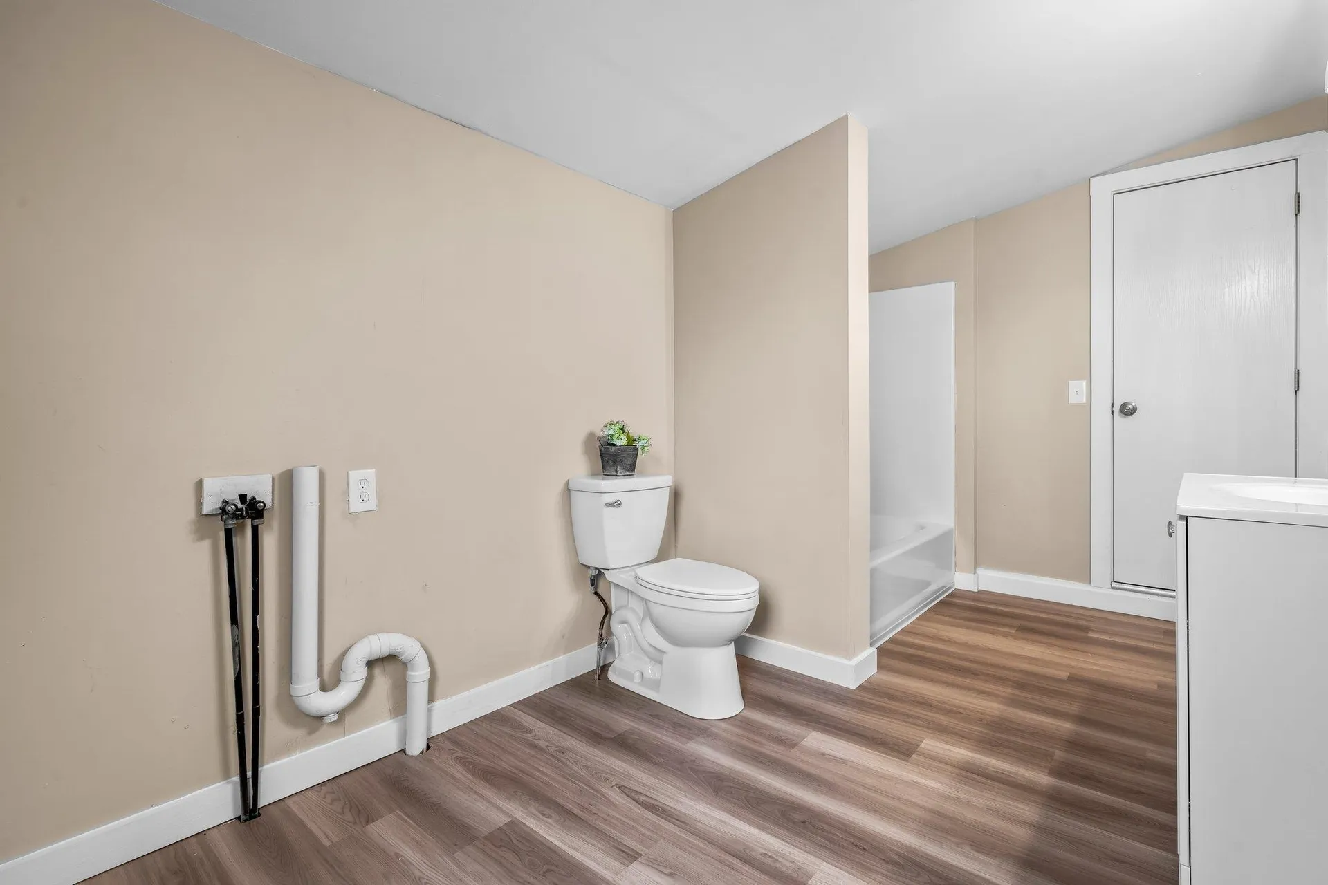 58 Green Road Newport NH 03773