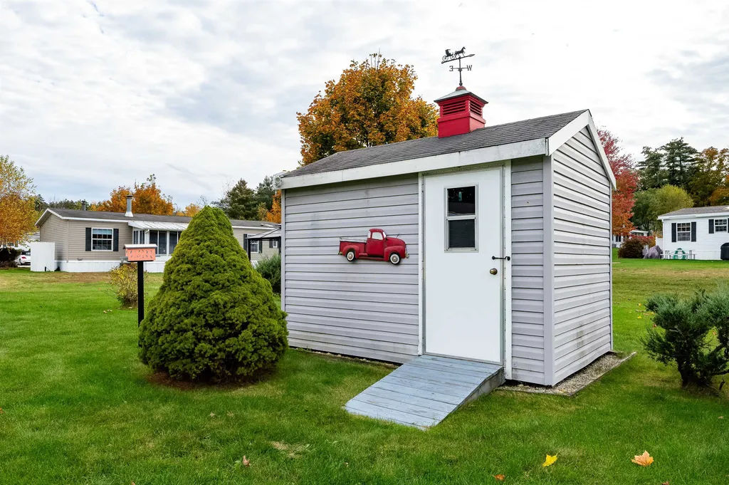 49 Seneca Street Rochester NH 03867