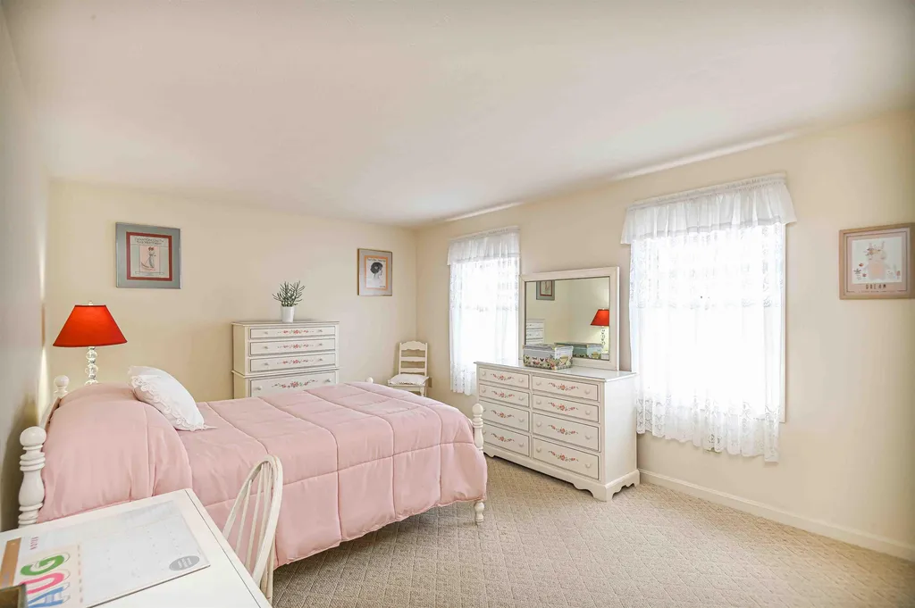 109 Windflower Drive Manchester NH 03109
