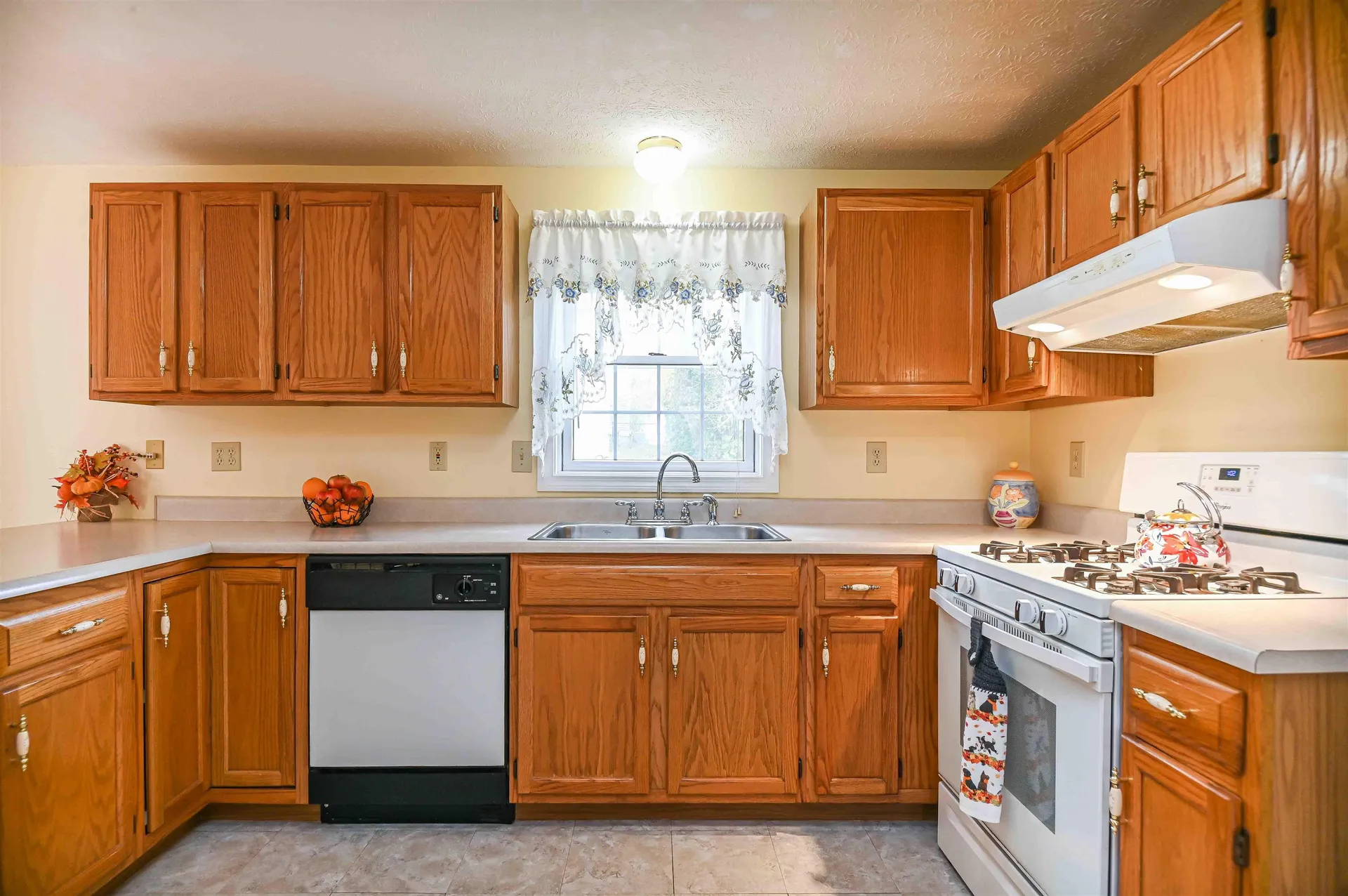109 Windflower Drive Manchester NH 03109