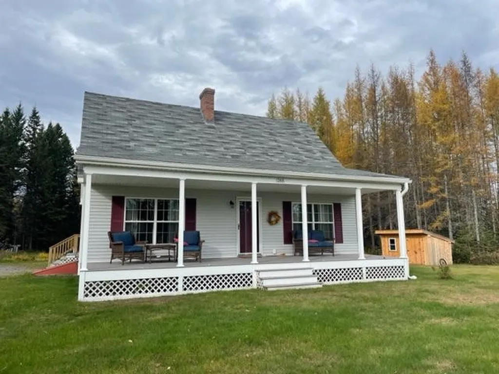 1265 Nh Route 16 Dummer NH 03588