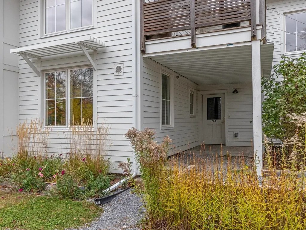 12 North Street Bristol VT 05443