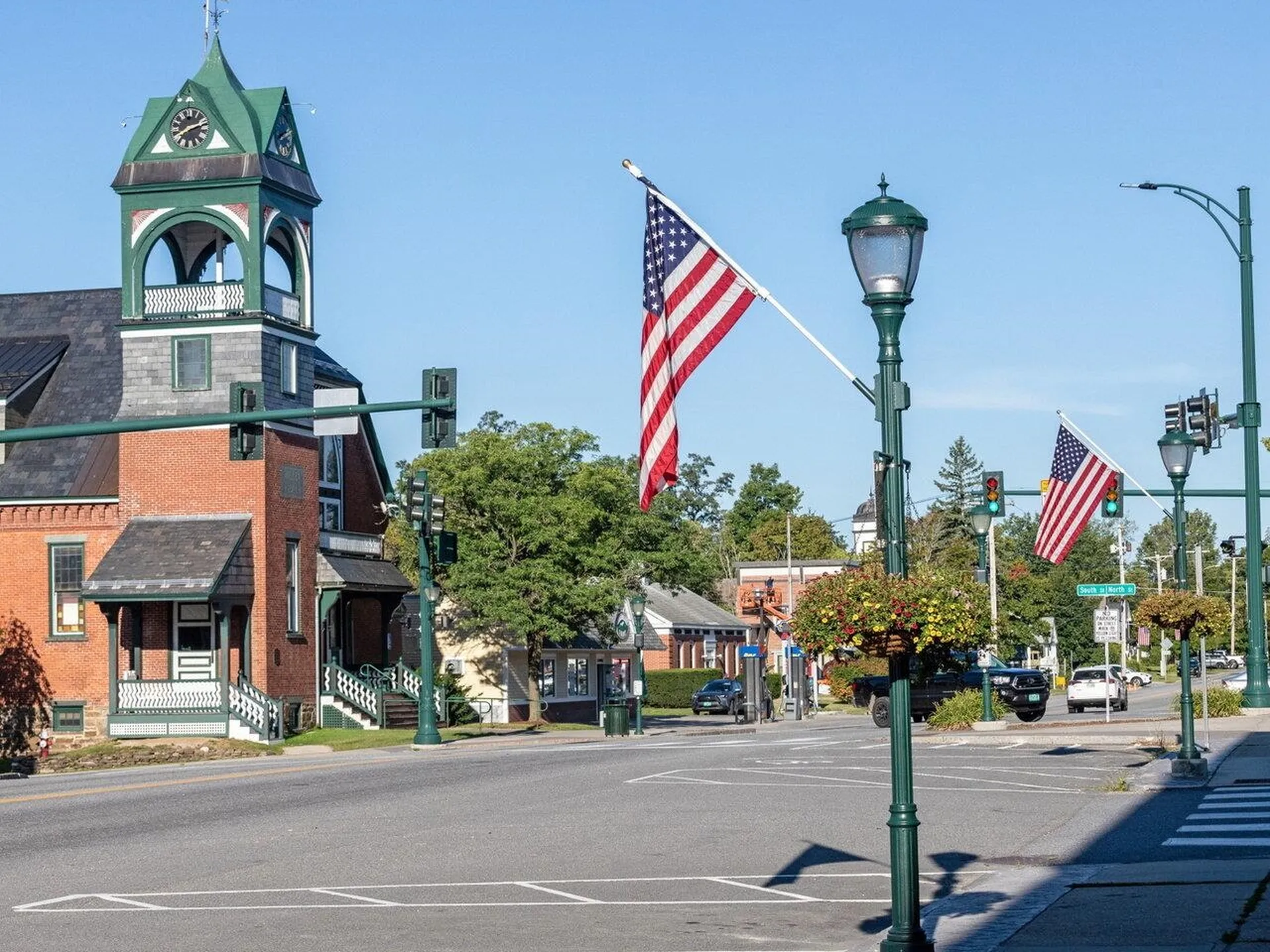 12 North Street Bristol VT 05443