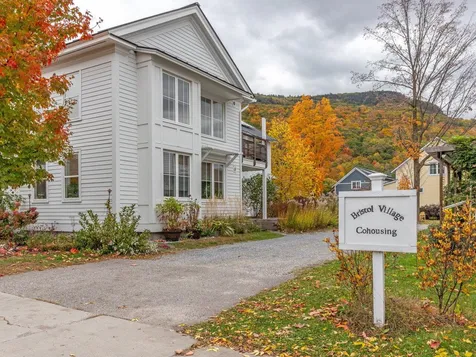 12 North Street Bristol VT 05443
