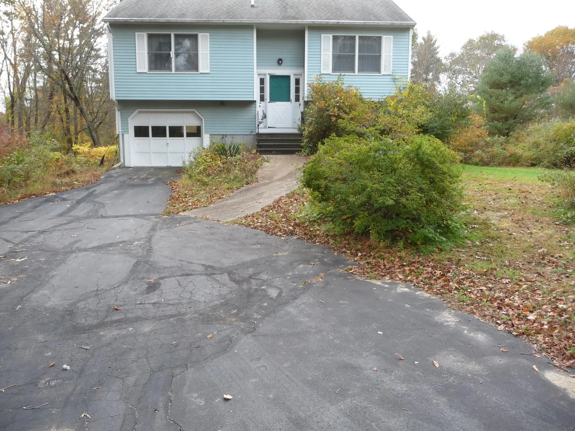 165 Kendall Pond Road Windham NH 03087