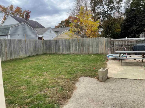 16 Proctor Street Nashua NH 03060