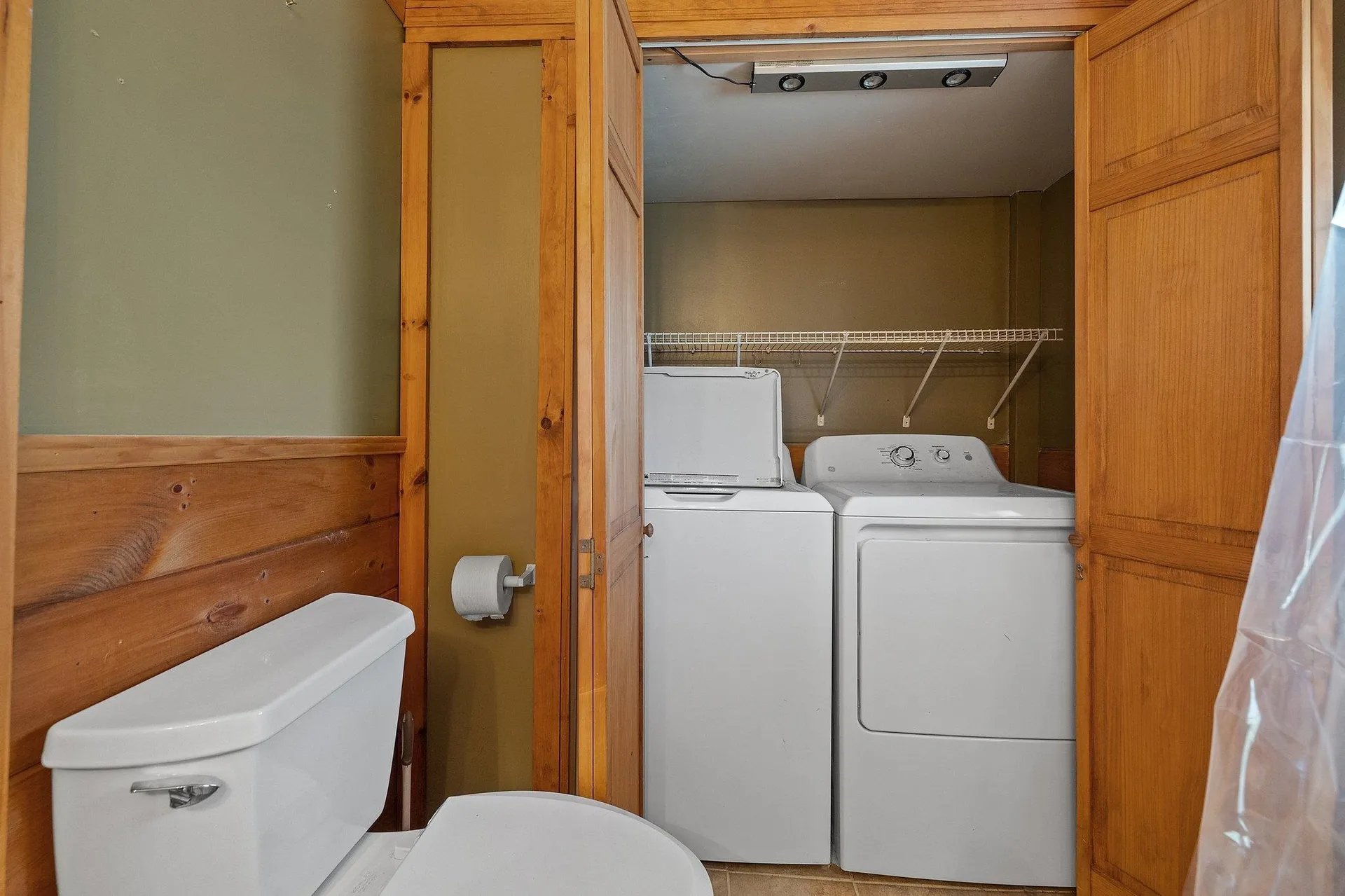 408 Elm Street Laconia NH 03246