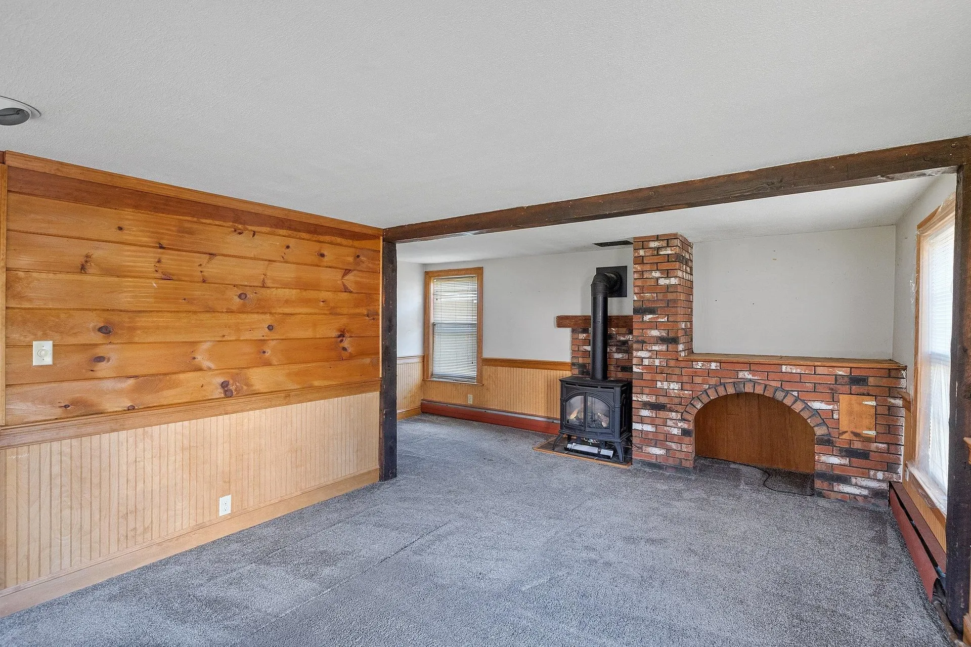 408 Elm Street Laconia NH 03246