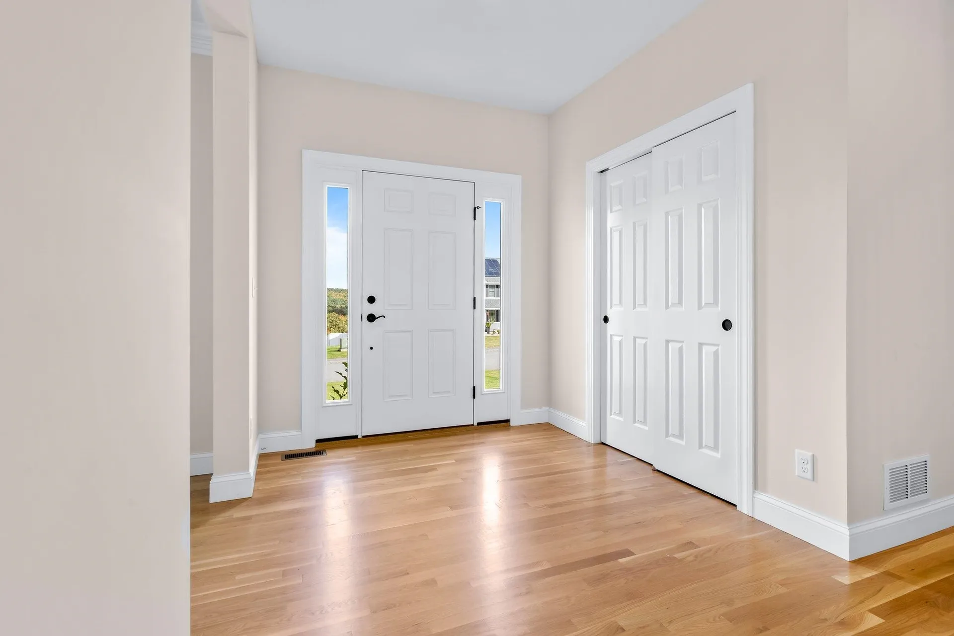 143 Brookview Drive Hooksett NH 03106